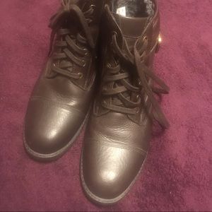 Clarks Brown Ankle Boots booties. Size 6.5